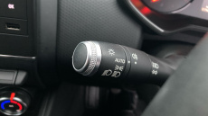 Renault Clio 1.0 TCe 100 Play 5dr Petrol Hatchback